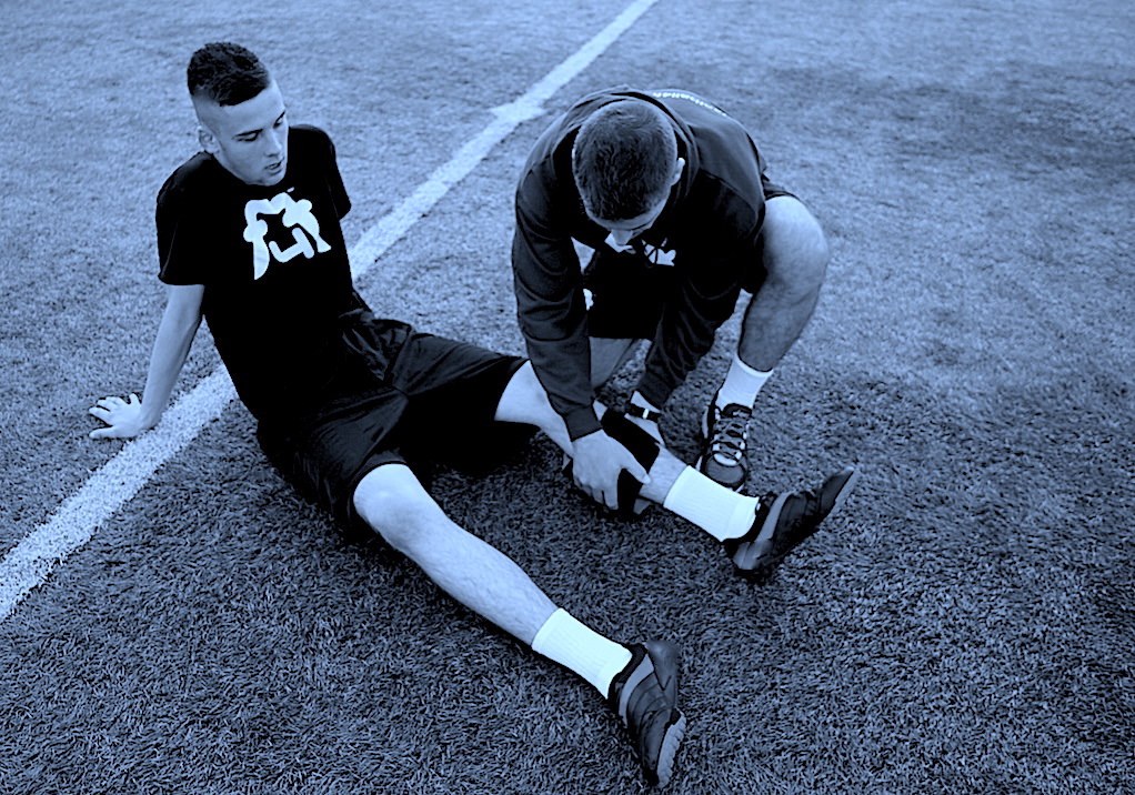 A pulled calf muscle will start to bleed internally straight away. Cold therapy is used as an emergency measure.