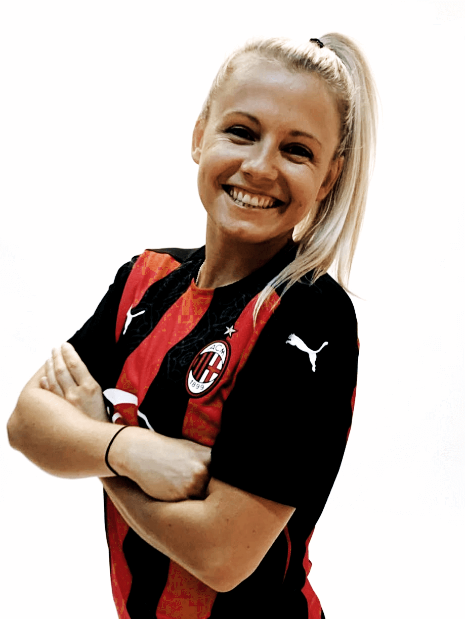 Julia is back and raring for the new season with AC Milan.